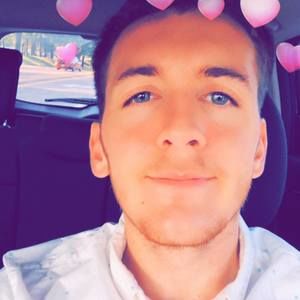 Meet your Posher, Zachary